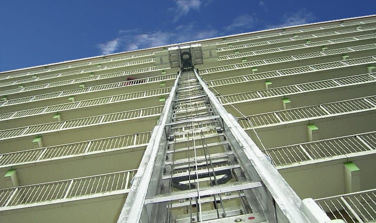 Pannenlift of ladderlift draadloos bedienen